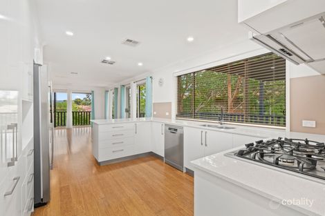 17 Michael Holt Cres, Gordon, ACT 2906