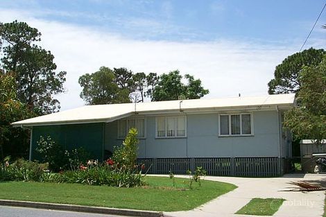 8 Golding St, Barney Point, QLD 4680