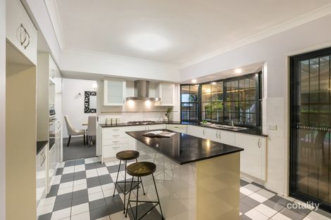 Property photo of 4 Taralye Place Chapel Hill QLD 4069