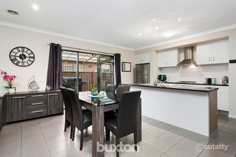 Property photo of 50 Clarendon Drive Keysborough VIC 3173