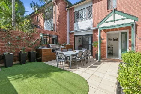 2/17 Langley Ave, Cremorne, NSW 2090