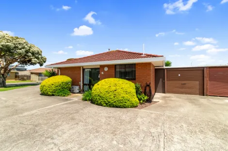 Property photo of 1/10-12 Glass Street Sale VIC 3850