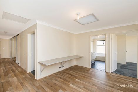 Property photo of 4 Kensington Lane Australind WA 6233