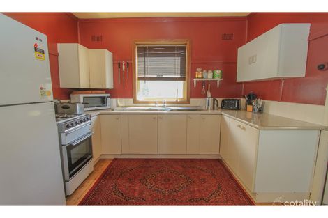 Property photo of 3 Tremain Avenue West Bathurst NSW 2795