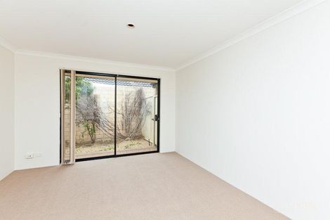 Property photo of 4 Paddington Avenue Currambine WA 6028