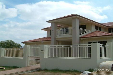 19 Azzure St, Eight Mile Plains, QLD 4113