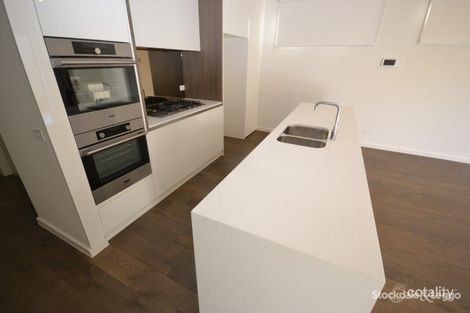 Property photo of 1 Delmar Walk Cairnlea VIC 3023