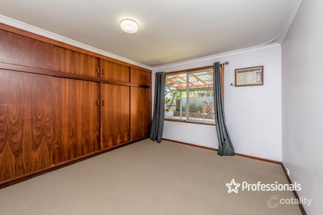 Property photo of 21 Buckingham Street Mount Tarcoola WA 6530