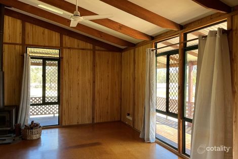 Property photo of 304 Rocky Crescent Weranga QLD 4405