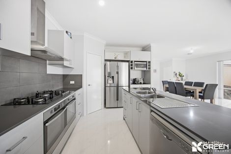 Property photo of 111 Jinatong Loop Dawesville WA 6211