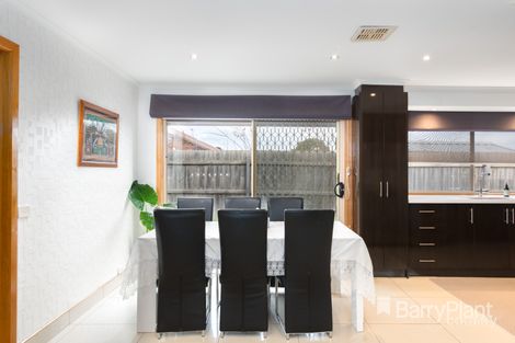 Property photo of 13 Huntly Court Meadow Heights VIC 3048