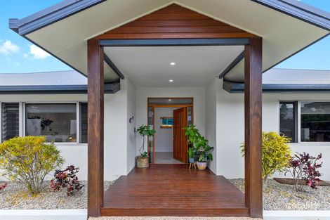 Property photo of 19-21 Bellmere Lane Redlynch QLD 4870