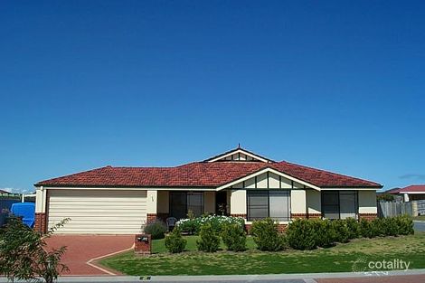 2 Little Green Gdns, Quinns Rocks, WA 6030