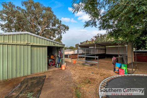 Property photo of 8 George Beacham Way Pinjarra WA 6208