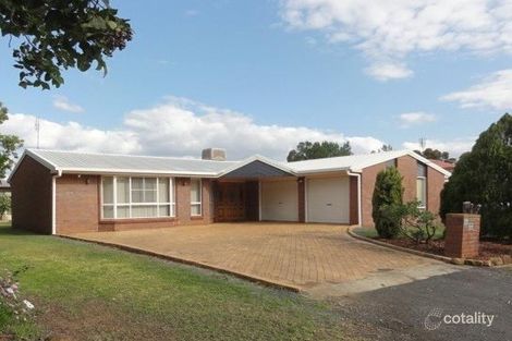 71 Owen St, Dalby, QLD 4405