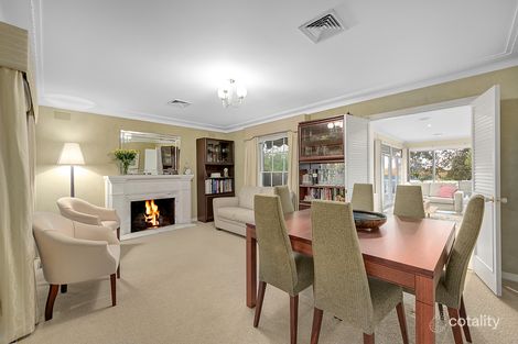 Property photo of 122 Mountain View Parade Rosanna VIC 3084