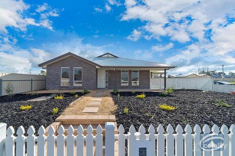 1 Gordon St, Riverton, SA 5412