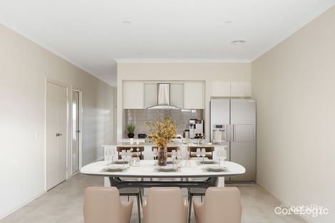 Property photo of 50 Daglish Way Werribee VIC 3030