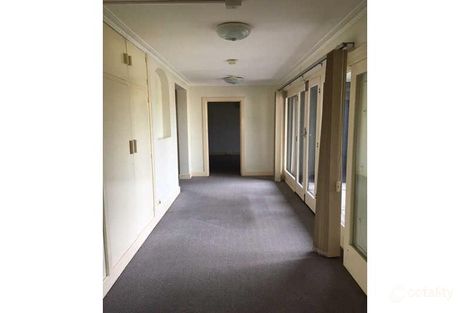 15 Penola Rd, Mount Gambier, SA 5290