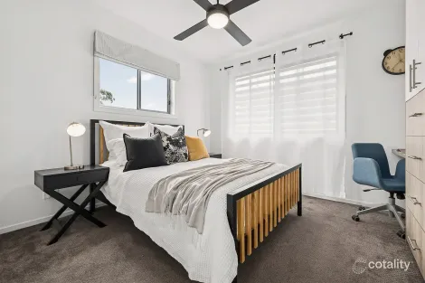 Property photo of 11 Somme Crescent Milperra NSW 2214