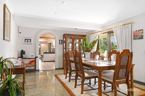 Property photo of 4 Aran Court Bundall QLD 4217