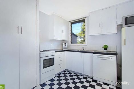 Property photo of 3 Stratford Road Unanderra NSW 2526