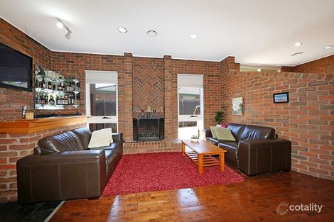 Property photo of 2 Louise Court Lysterfield VIC 3156