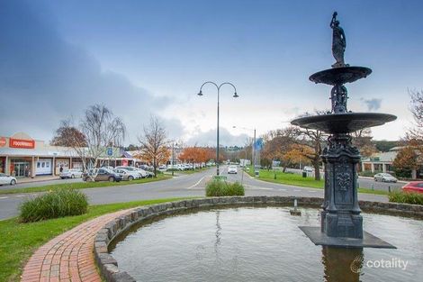Property photo of 96 Station Road Gisborne VIC 3437