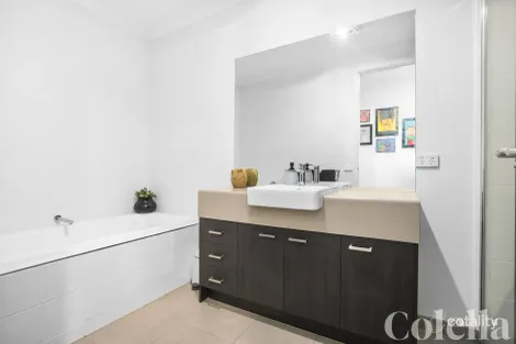 Property photo of 14 Vine Court Bentleigh East VIC 3165