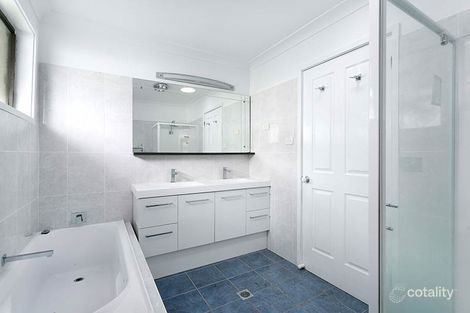 Property photo of 113 Landy Drive Mount Warrigal NSW 2528