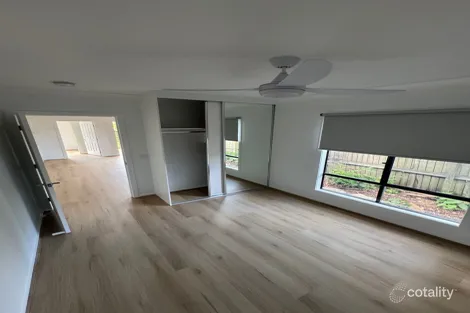 Property photo of 35 Hillmont Crescent Morayfield QLD 4506