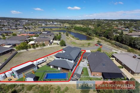Property photo of 8 Carnaby Way Canadian VIC 3350