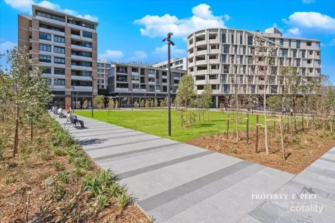 202/1d Themeda Ave, Tallawong, NSW 2762