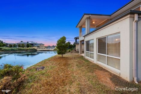 Property photo of 30 Watersedge Cove Point Cook VIC 3030