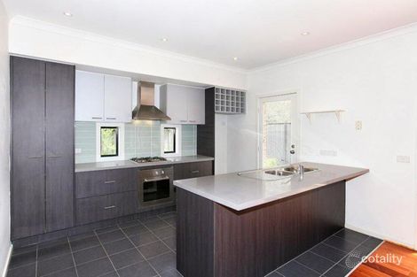 Property photo of 4 Coventry Lane Craigieburn VIC 3064