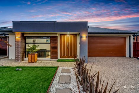 Property photo of 4 Inverloch Avenue Clyde VIC 3978