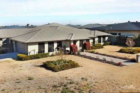 19 Holmwood Dr, Dubbo, NSW 2830