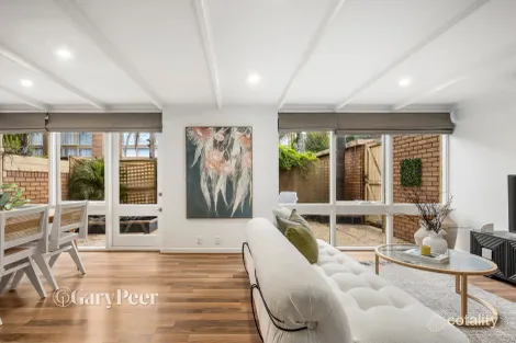 Property photo of 3/18-20 Narong Road Caulfield North VIC 3161