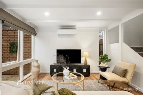 Property photo of 3/18-20 Narong Road Caulfield North VIC 3161