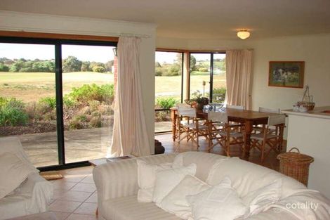 Property photo of 28 Coromandel Drive McCracken SA 5211