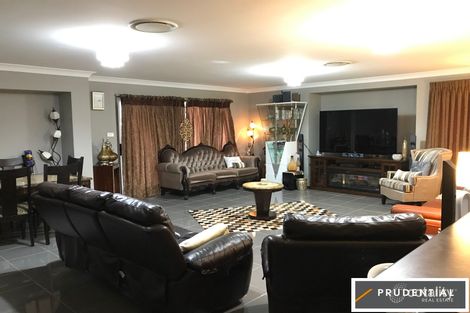 Property photo of 15 Ardennes Avenue Edmondson Park NSW 2174