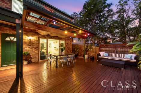 Property photo of 2 Pattison Avenue Norman Park QLD 4170