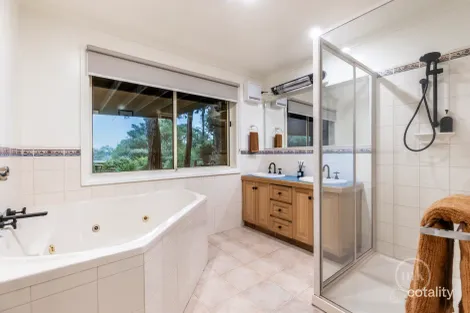 Property photo of 7 Crowe Court Eltham VIC 3095