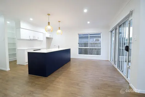 Property photo of 11 Smith Crescent Mango Hill QLD 4509