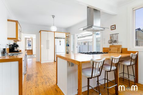 Property photo of 63 Dobbie Avenue East Corrimal NSW 2518