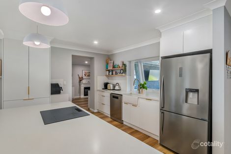 Property photo of 19 Hume Boulevard Killarney Vale NSW 2261