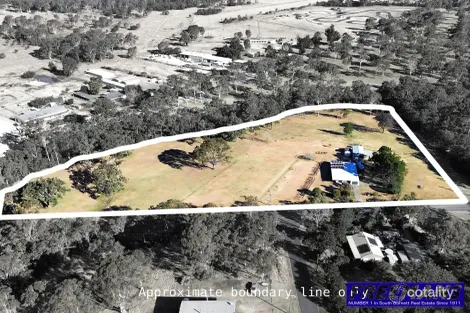 13 Brown St, Nanango, QLD 4615