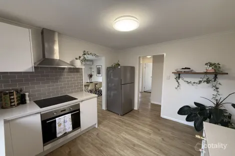 Property photo of 2/10 Bourke Street Adamstown NSW 2289