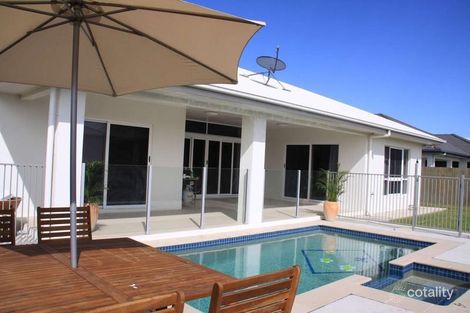Property photo of 14 Broadwater Terrace Idalia QLD 4811