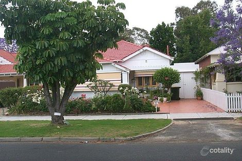 19 Gwenyfred Rd, Kensington, WA 6151